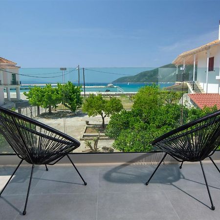 Seascape Villas Vassiliki - Beachfront Villas 外观 照片