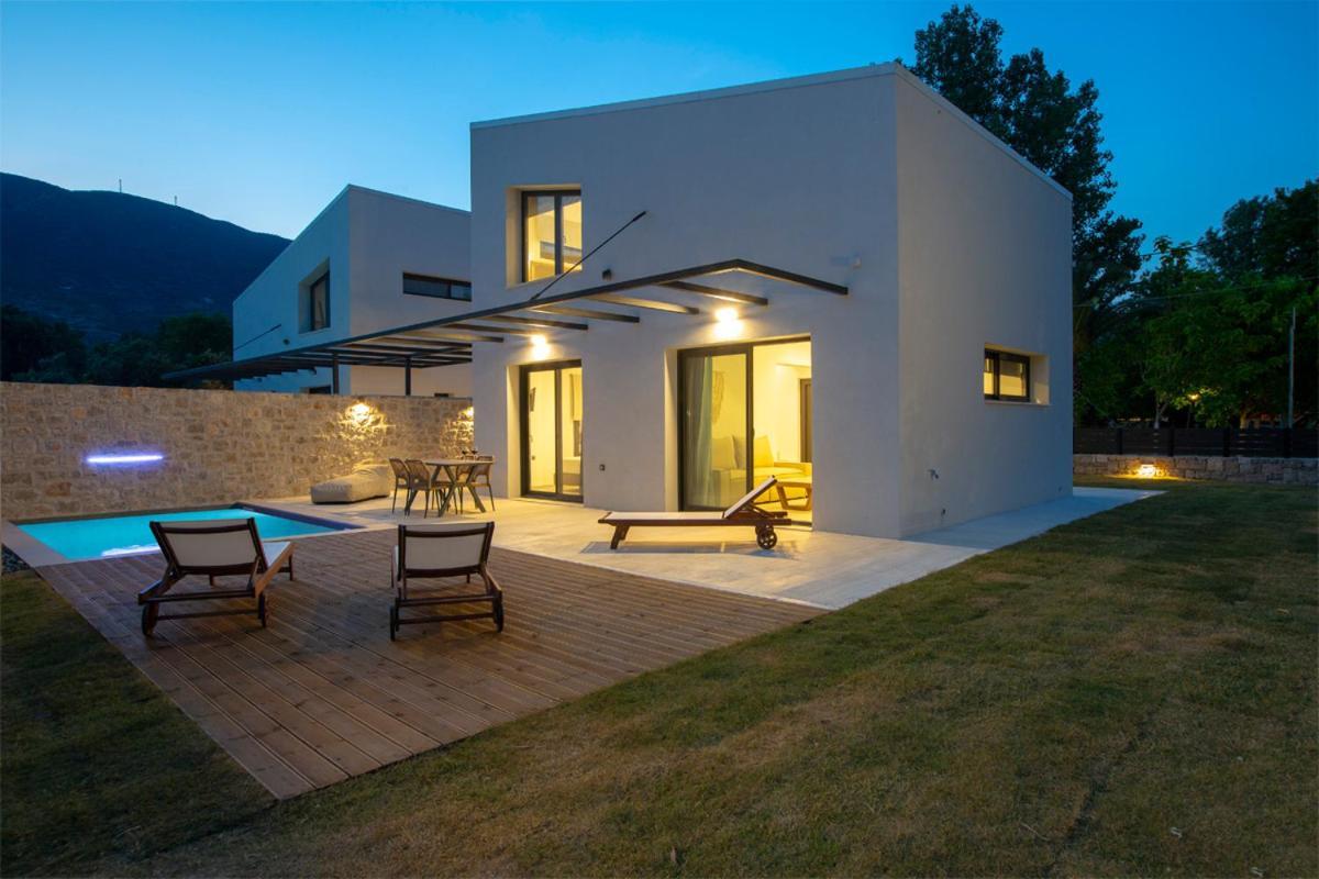 Seascape Villas Vassiliki - Beachfront Villas 外观 照片