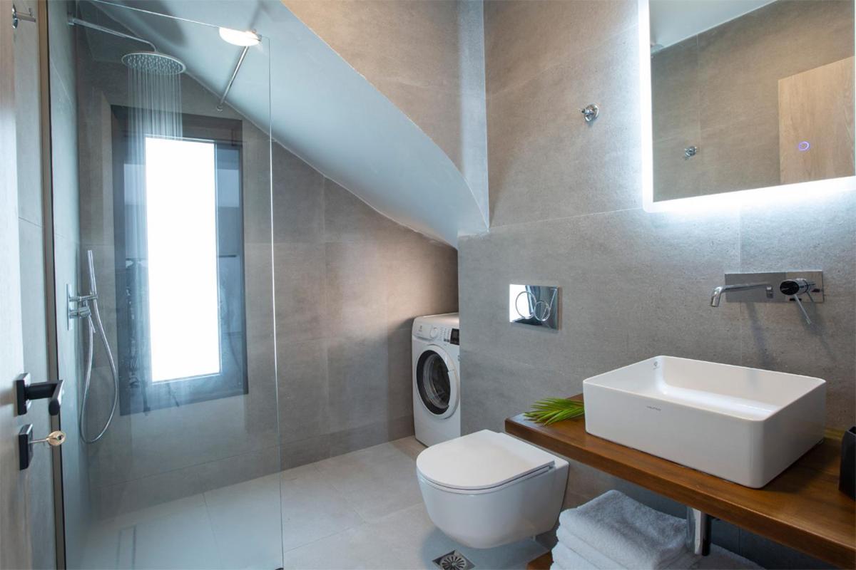 Seascape Villas Vassiliki - Beachfront Villas 外观 照片